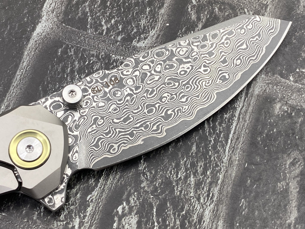 SixLeaf SL-108-CF-Black Folding Knife Damascus Blade Titanium/CF Handle Pocket Knife