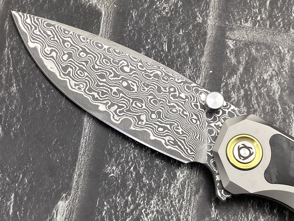 SixLeaf SL-107-CF-Black Folding Knife Damascus Blade Titanium/CF Handle Pocket Knife