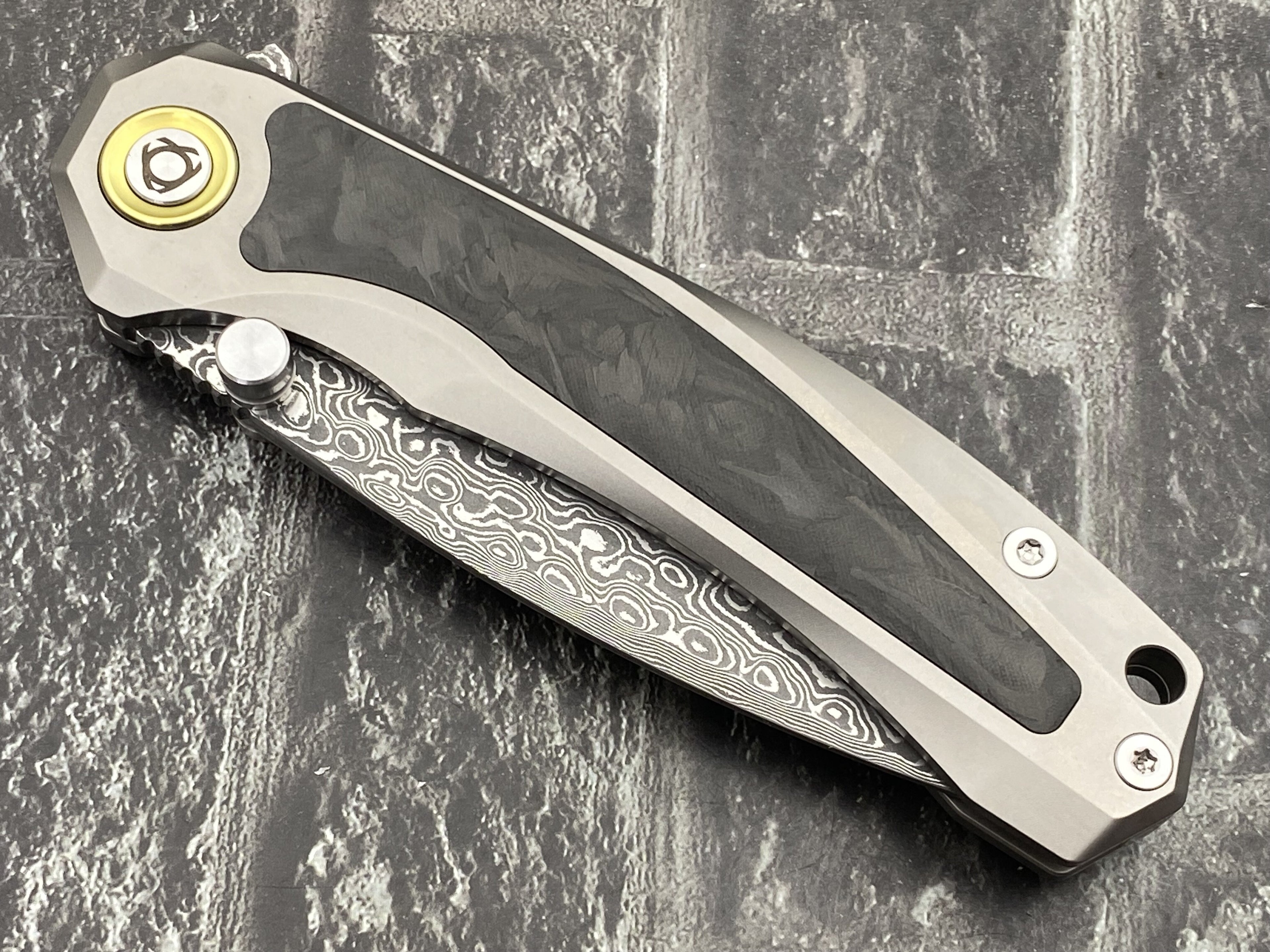 SixLeaf SL-107-CF-Black Folding Knife Damascus Blade Titanium/CF Handle Pocket Knife