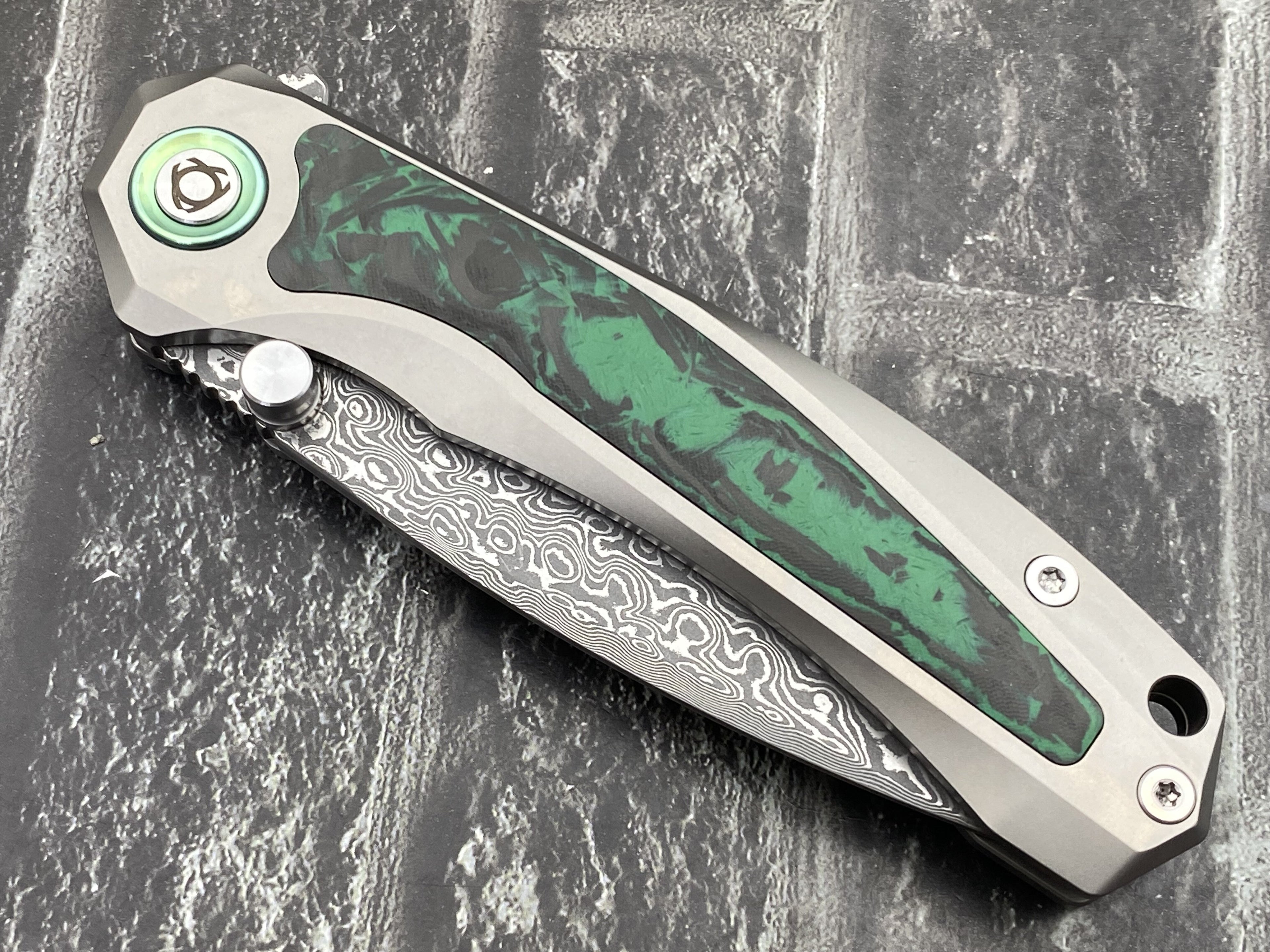 SixLeaf SL-107-CF-Green Folding Knife Damascus Blade Titanium/CF Handle Pocket Knife