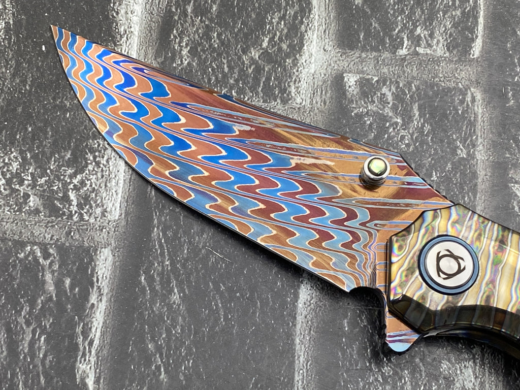 Sixleaf SL-114-Fire Folding Knife Forging Damascus Blade Titanium Handle Pocket Knife