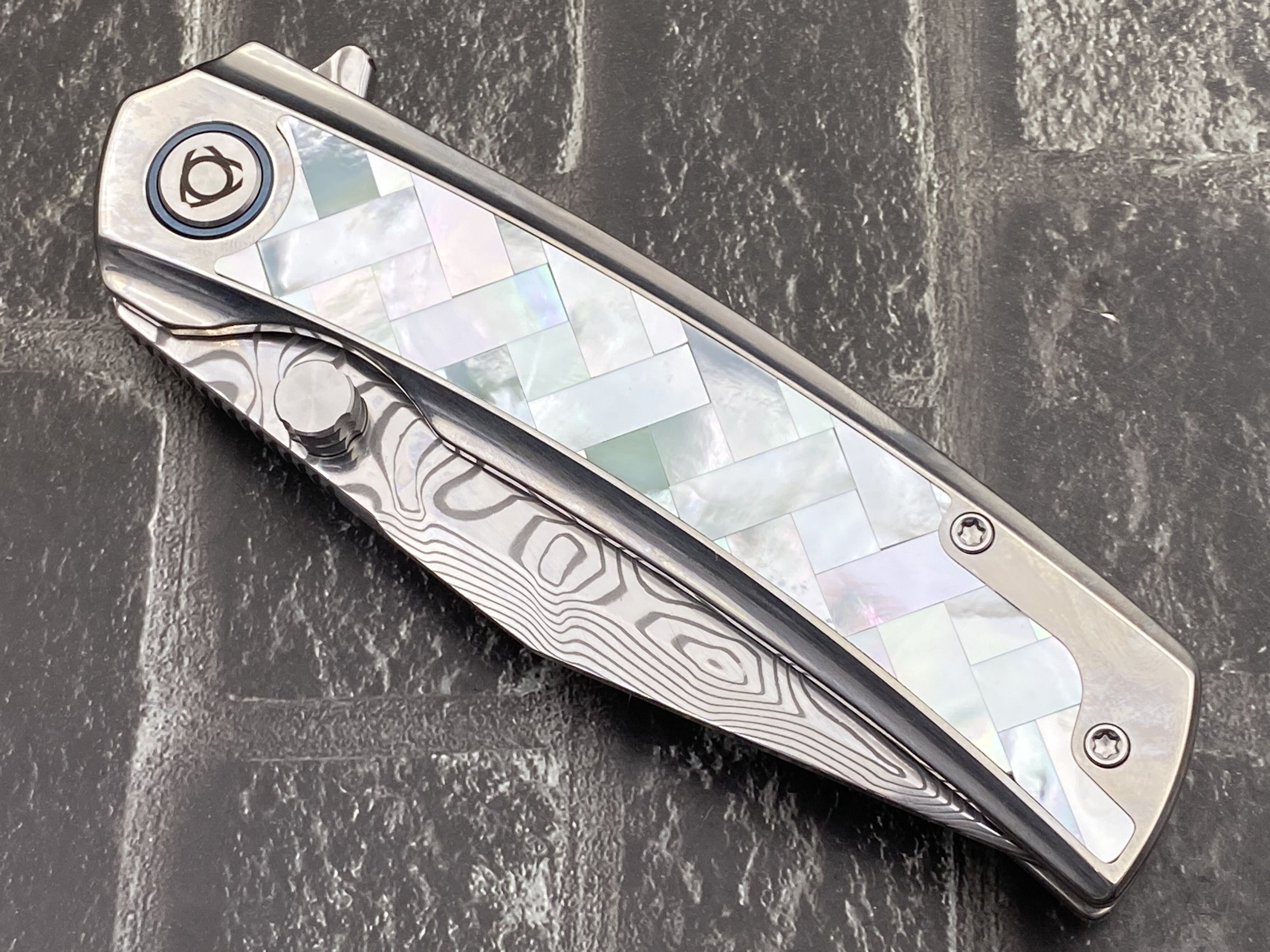 SixLeaf SL-104-shell Folding Knife Damascus Blade Titanium+mother of pearl Handle Pocket Knife