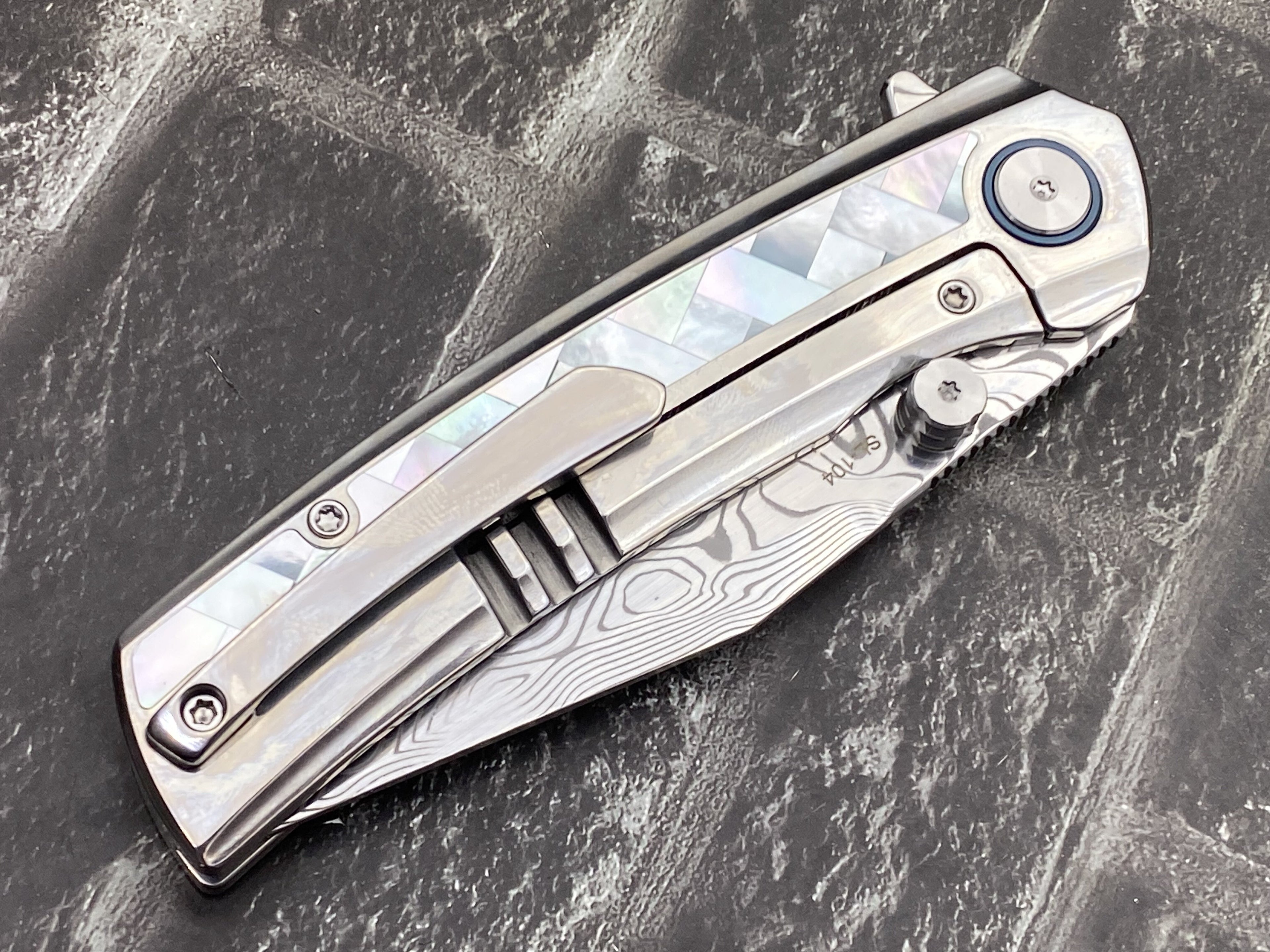 SixLeaf SL-104-shell Folding Knife Damascus Blade Titanium+mother of pearl Handle Pocket Knife